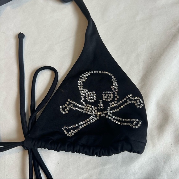 VICTORIA'S SECRET SWIM Triangle Skull Bling Bikini Top - Picture 2 of 4